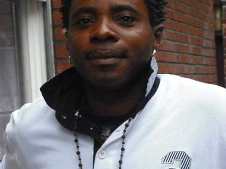 “I have advised my son to snub Ghana” –  Ex-Ghana midfielder  Sebastian Barnes