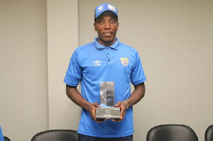 Benjamin Afutu was the best player before the COVID-19 suspension  – Hearts striker Joseph Esso