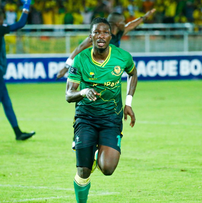 Ex-Kotoko talisman Songné Yacouba scores for Yanga SC against Coastal Union