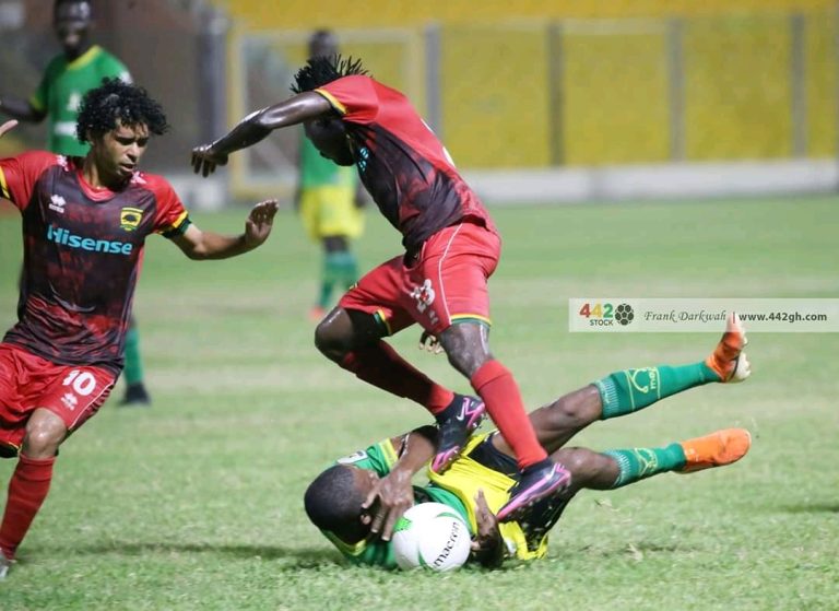 WATCH HIGHLIGHTS: Asante Kotoko  0-1 Aduana Stars – GPL