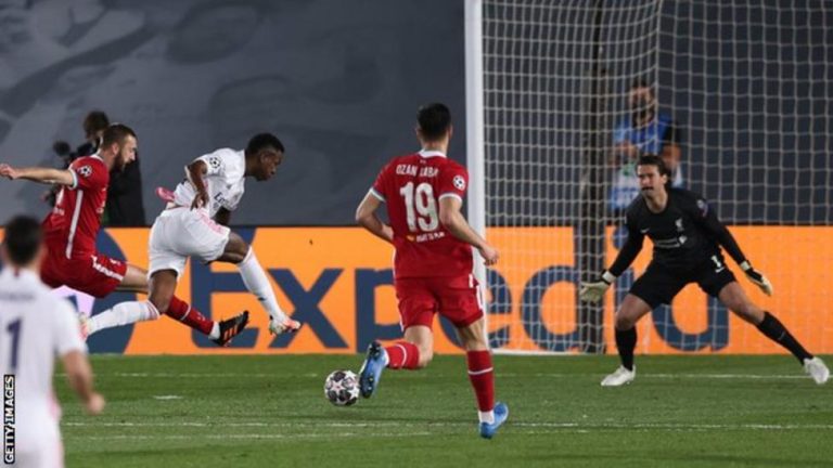 Real Madrid comfortably beat Liverpool in the UCL