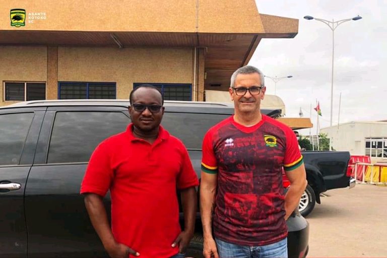 Asante Kotoko  injury prevention and physical trainer Pedro Manuel arrives in Ghana to start work