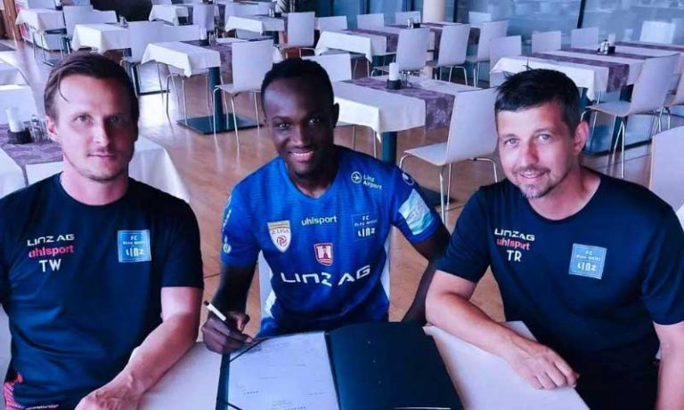 Raphael Dwamena signs for Austrian club Blau Weiss Linz