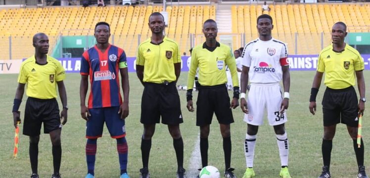 Referees ref