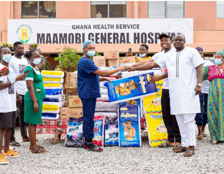 Majeed Ashimeru Donates To Maamobi General Hospital