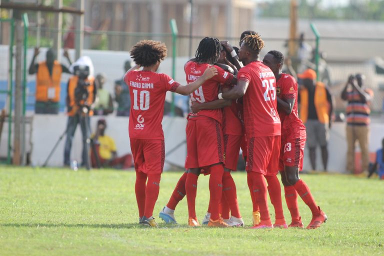 VIDEO: Nana Yaw Amponsah, others spotted in wild jubilation after Isaac Oppong’s beautiful curler against Gold Stars