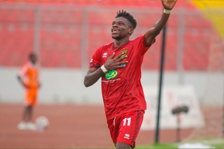 “You know him already” – Kotoko coach Prosper Narteh sings Mbella Etouga’s praise after Hat trick against Accra Lions