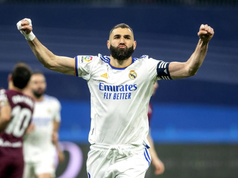 Benzema scores stunning hat-trick as Real Madrid dump PSG out of Champions League