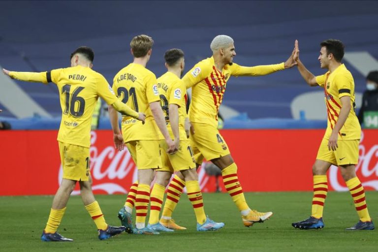 Match Report: Barcelona humiliate Real Madrid in 4-0 El Clasico win at Bernabéu
