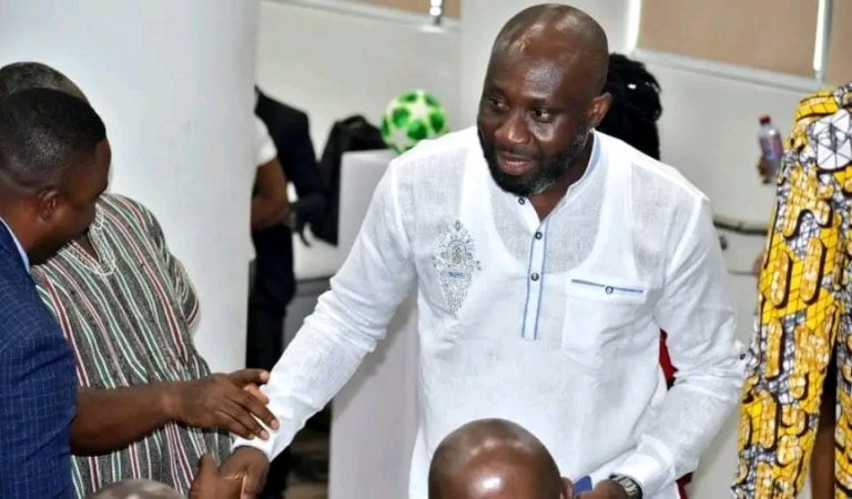 “I swear with my dead father’s coffin, God is punishing Brong Ahafo football people” – Ntow Fianko