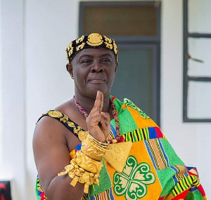 Dormaa Manhene Osagyefo Oseadeyo Agyemang Badu II pledges support for Ampem Darkoa’s Africa campaign