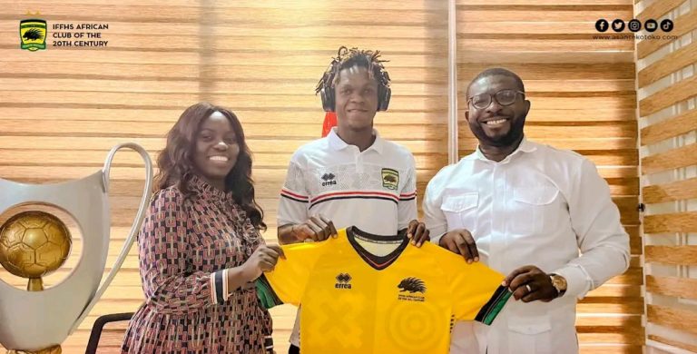 OFFICIAL: Asante Kotoko snap versatile centre-back Sheriff Mohammed