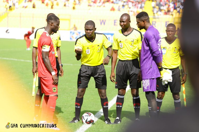 ‘The Referee didn’t eat before the game, he was not himself’ – Retired referee on Yao Bless’ Super Clash display