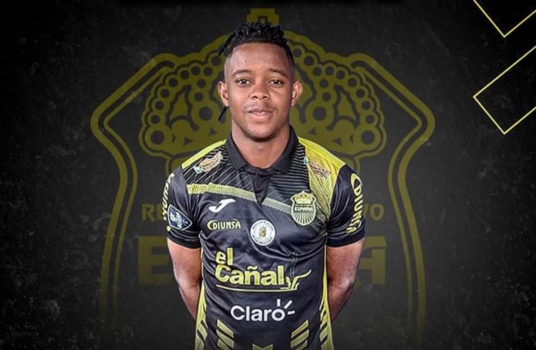 FIFA hand 18 months ban to Ghanaian midfielder Nii Quaye for doping