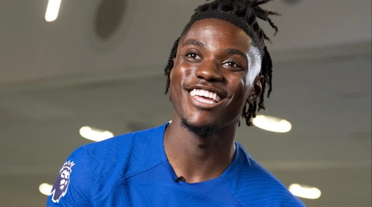 Chelsea sign Romeo Lavia