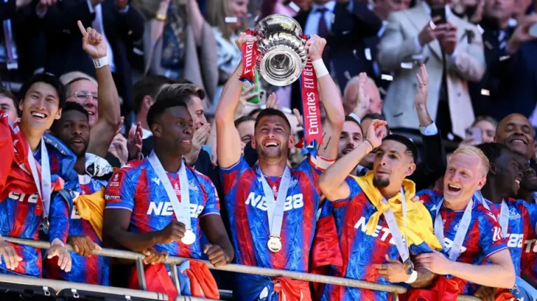 Crystal Palace stun Man City to win first major trophy in their history